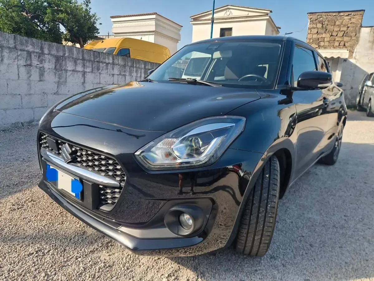 Usata Suzuki Swift 83 CV (61 kW) 2020 Nero Utilitaria
