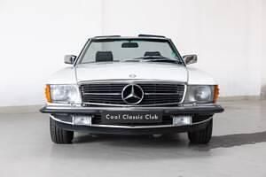 Usata Mercedes SL500 231 CV (169 kW) 1984 Bianco Cabrio
