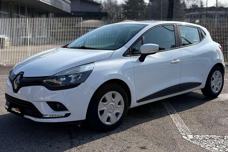 Usata Renault Clio IV 88 CV (64 kW) 2017 Bianco Furgone