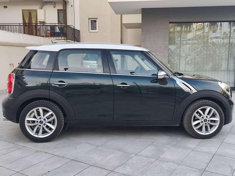 Usata Mini Cooper D Countryman 111 CV (81 kW) 2013 Verde SUV