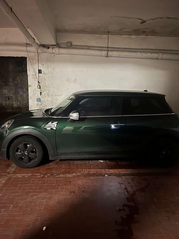 Usata Mini ONE 75 CV (55 kW) 2016 Verde Utilitaria
