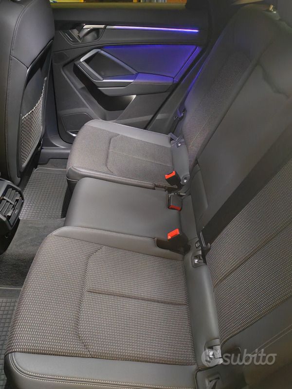 Usata Audi Q3 Sportback S-Line 150 CV (110 kW) 2023 Grigio SUV