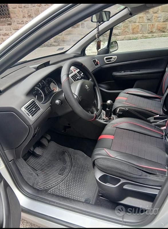 Usata Peugeot 307 180 CV (132 kW) 2004 Grigio Berlina