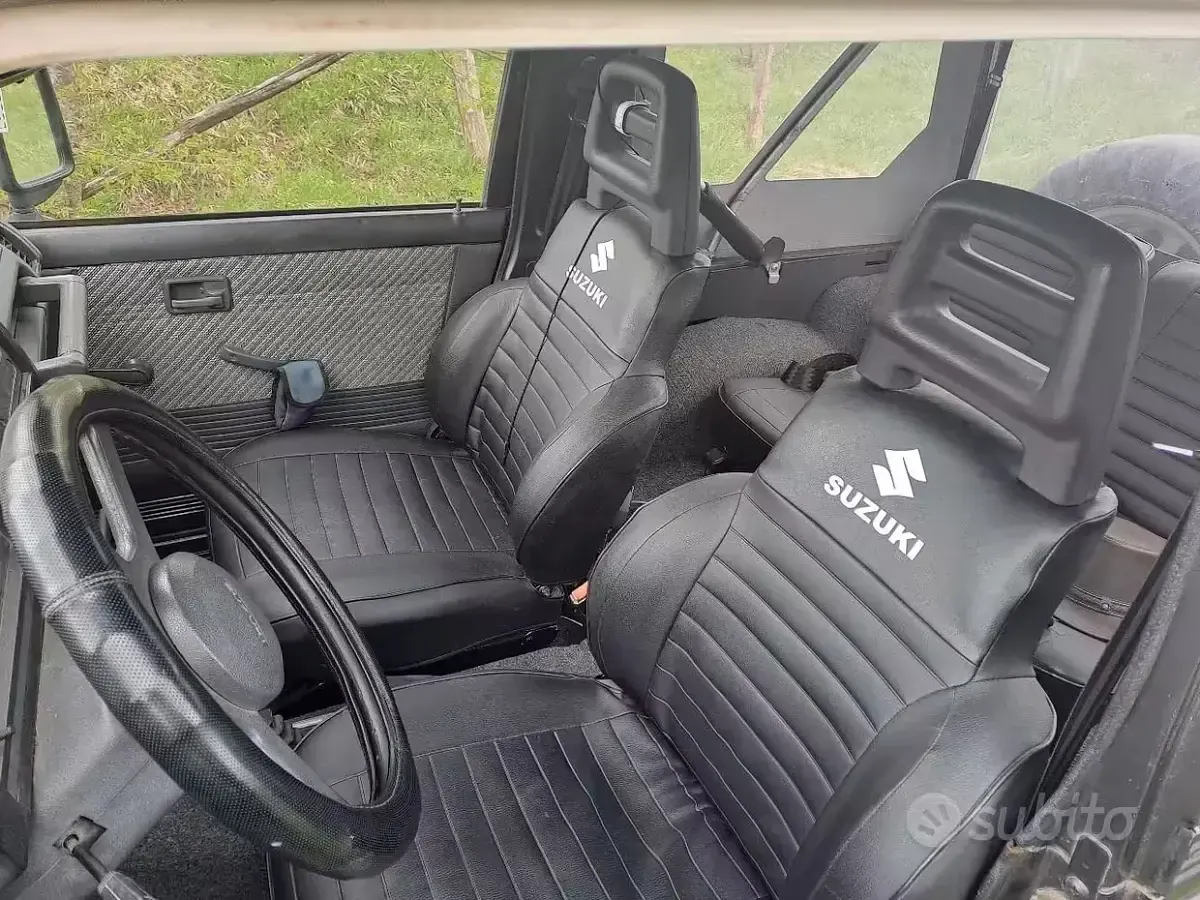 Usata Suzuki Samurai 64 CV (47 kW) 1991 Grigio SUV