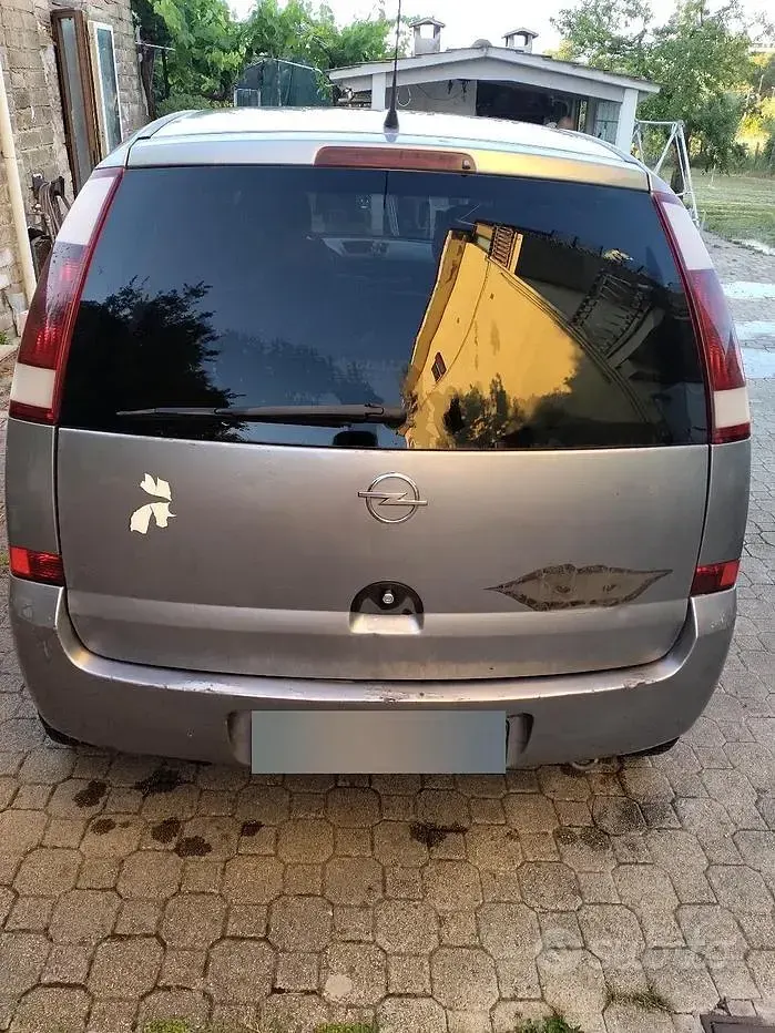 Usata Opel Meriva 110 CV (80 kW) 2005 Grigio Monovolume
