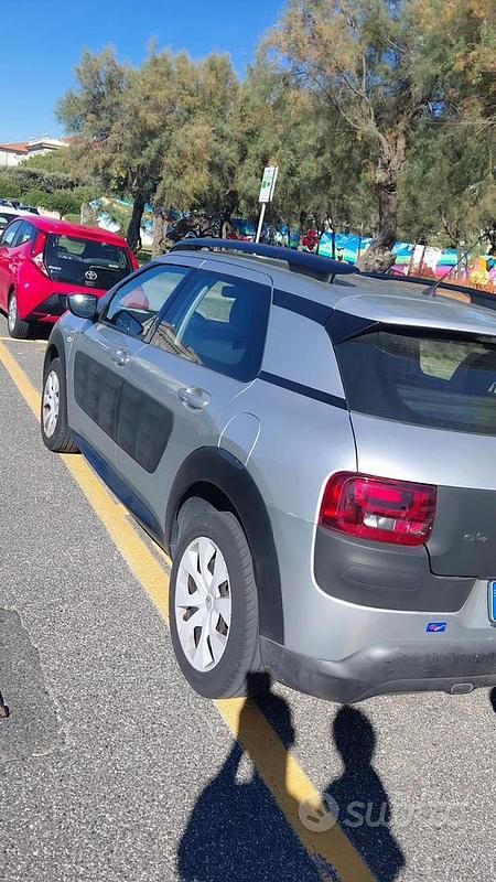 Usata Citroën C4 Cactus 92 CV (67 kW) 2015 Grigio Utilitaria