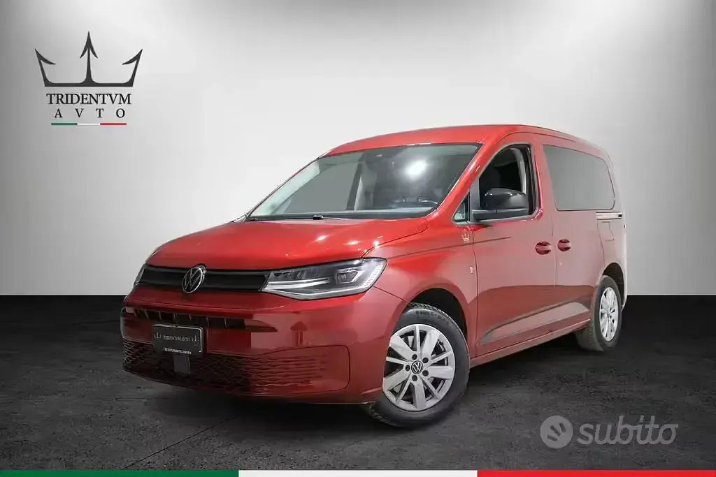 Usata VW Caddy Life 122 CV (89 kW) 2021 Rosso Monovolume