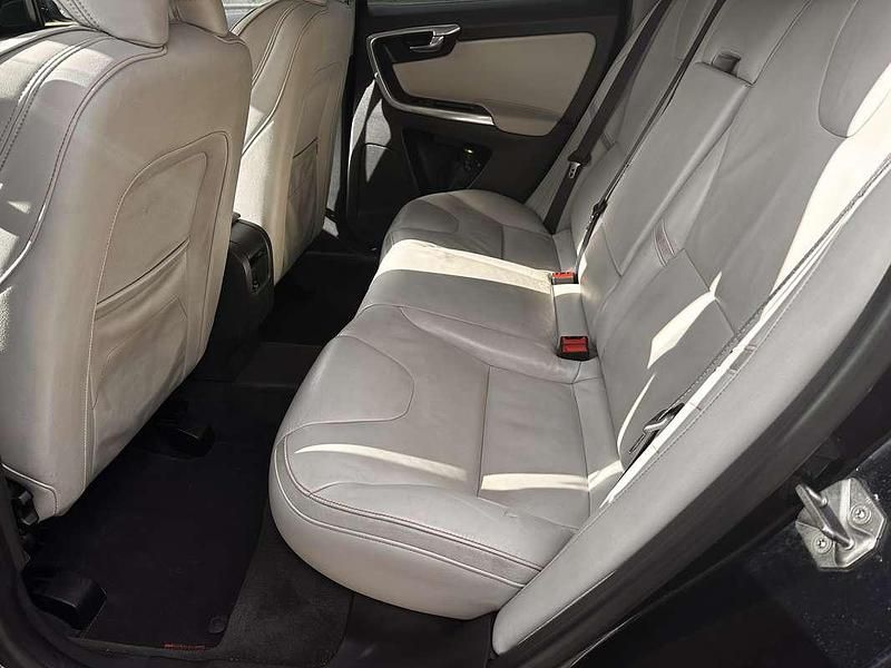 Usata Volvo XC60 Ocean Race 190 CV (139 kW) 2016 SUV