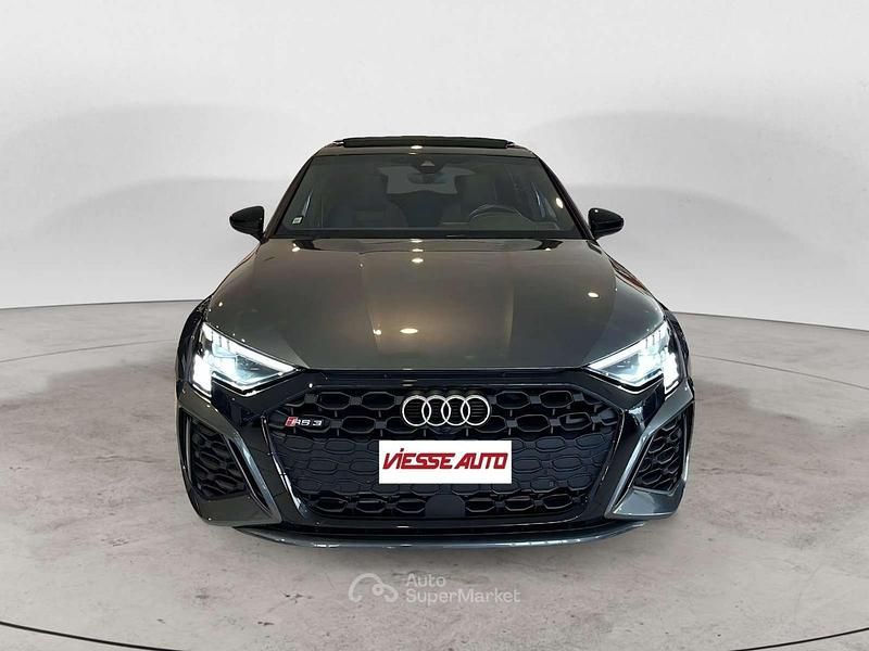 Usata Audi RS3 Ambiente 400 CV (294 kW) 2024 Grigio Berlina