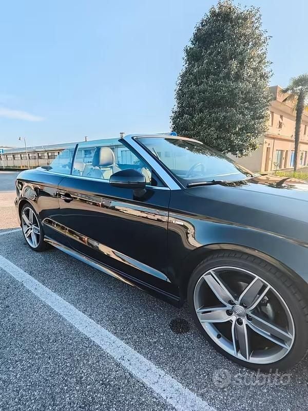 Usata Audi A3 Cabriolet Attraction 150 CV (110 kW) 2015 Nero Cabrio