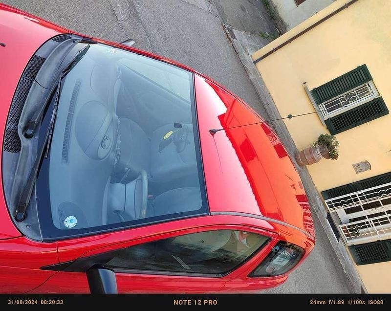 Usata Toyota Yaris Sol 68 CV (50 kW) 2000 Berlina