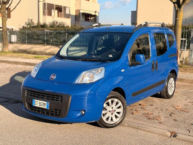 Blu/azzurro Usata 2013 Fiat Qubo Trekking Monovolume | 3800 € (Ottimo prezzo) - Immagine 1/4