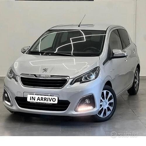 Grigio Usata 2021 Peugeot 108 Allure Tre volumi | 9500 € (Buon prezzo) - Immagine 1/1