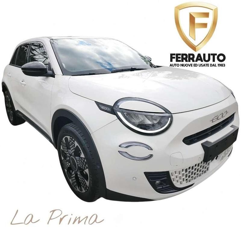 Usata Fiat 600 La Prima 101 CV (74 kW) 2025 Bianco SUV