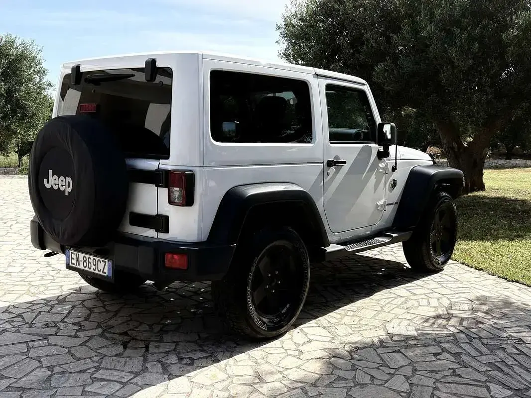 Usata Jeep Wrangler 200 CV (147 kW) 2012 SUV