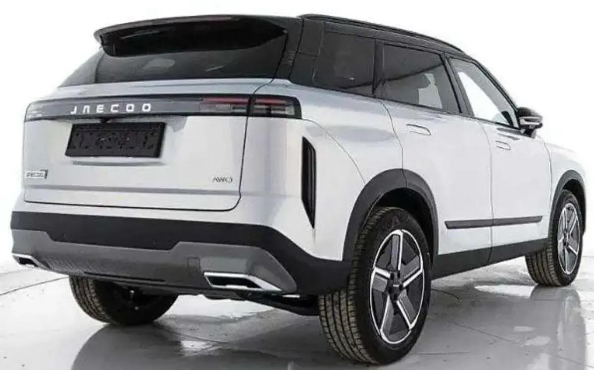 Nuova Jaecoo 7 147 CV (108 kW) 2025 Grigio SUV