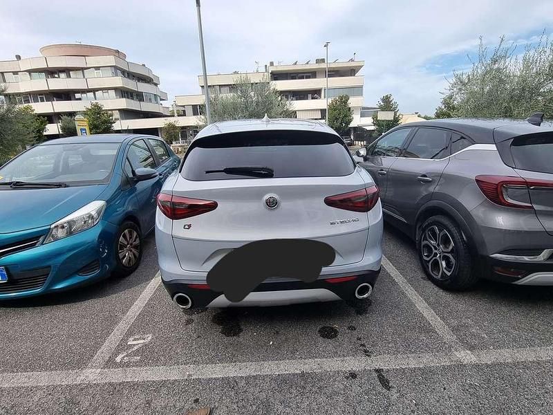 Usata Alfa Romeo Stelvio Business 190 CV (139 kW) 2020 Bianco SUV