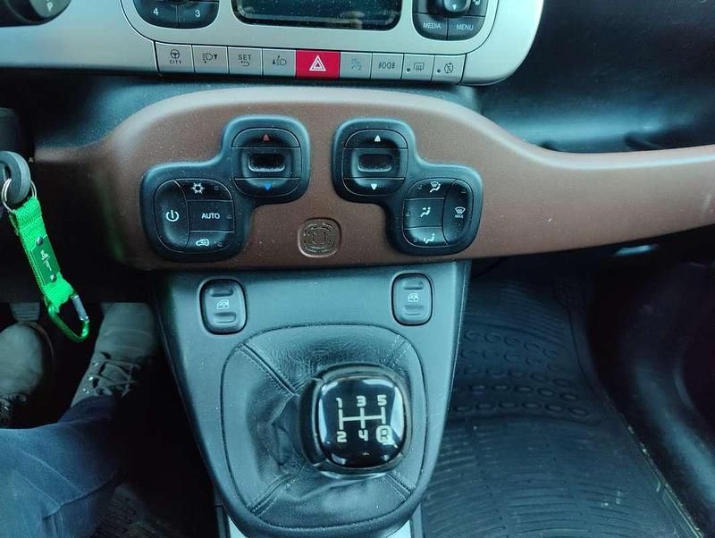 Usata Fiat Panda Cross Cross 80 CV (58 kW) 2015 Verde Utilitaria