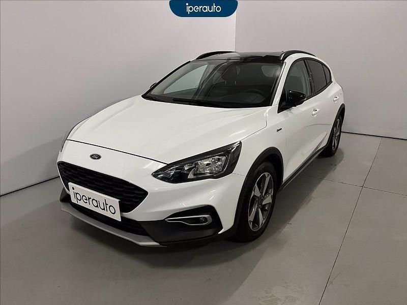Usata Ford Focus Active 125 CV (91 kW) 2022 Bianco Berlina