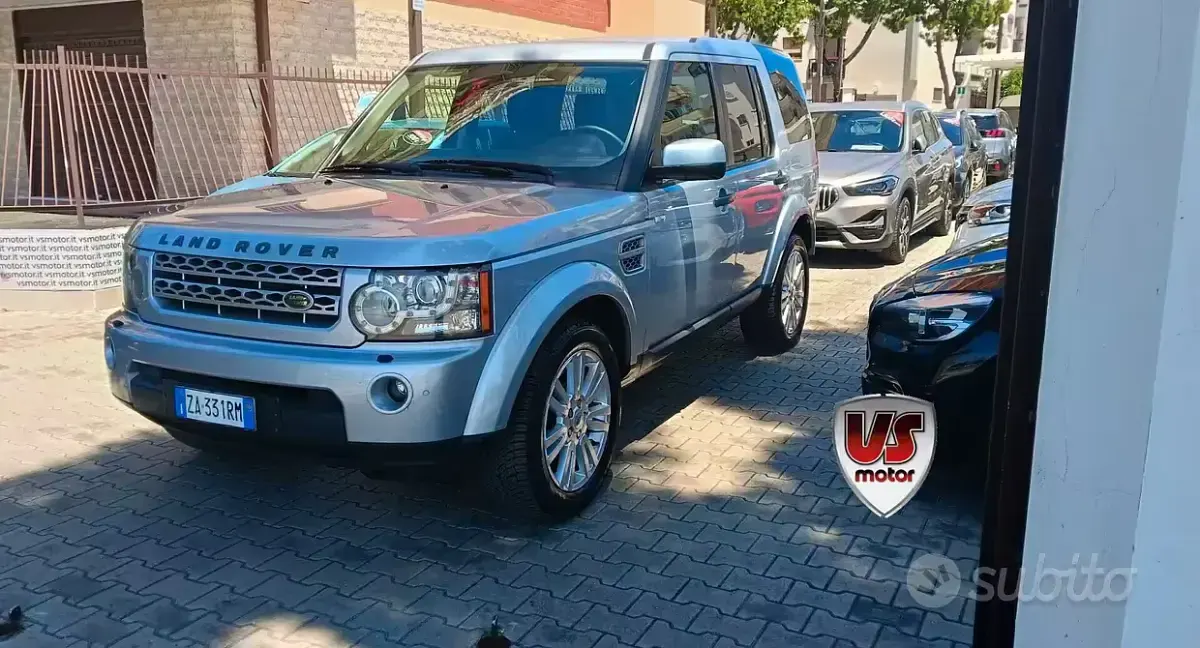 Usata Land Rover Discovery 245 CV (180 kW) 2010 Grigio SUV