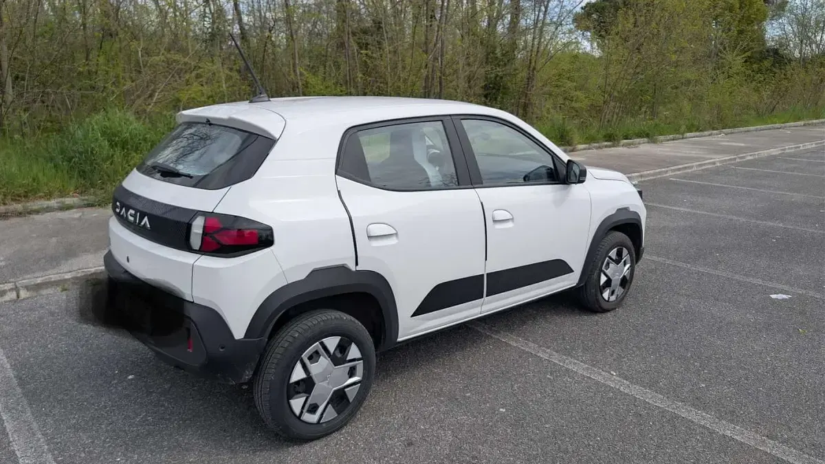 Usata Dacia Spring Expression 19 kW (26 CV) 2025 Utilitaria