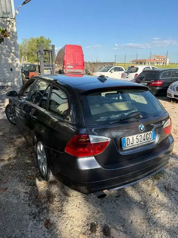 Usata BMW 320 163 CV (119 kW) 2007 Berlina