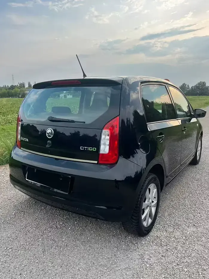 Usata Skoda Citigo 68 CV (50 kW) 2014 Utilitaria