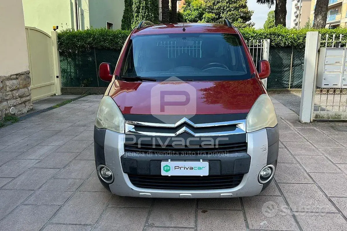 Usata Citroën Berlingo XTR 111 CV (81 kW) 2011 Rosso Monovolume