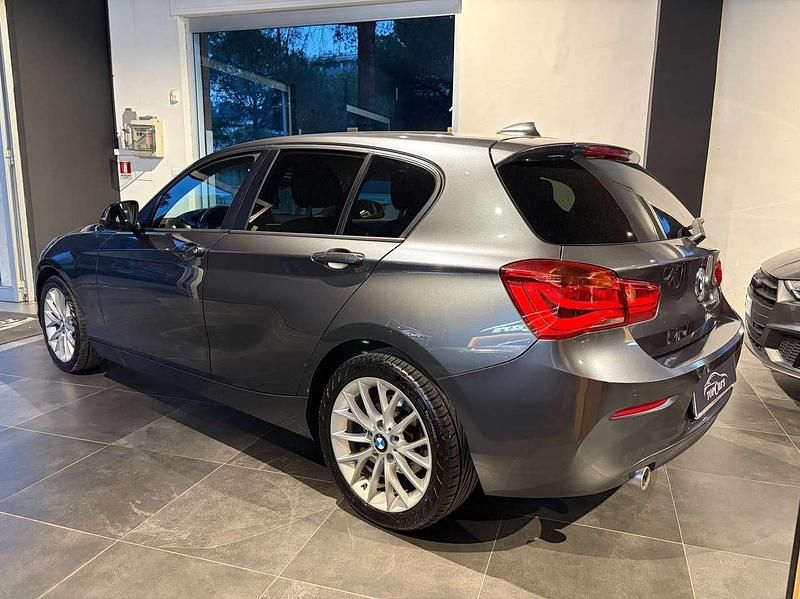 Usata BMW 116 116 CV (85 kW) 2019 Grigio Utilitaria