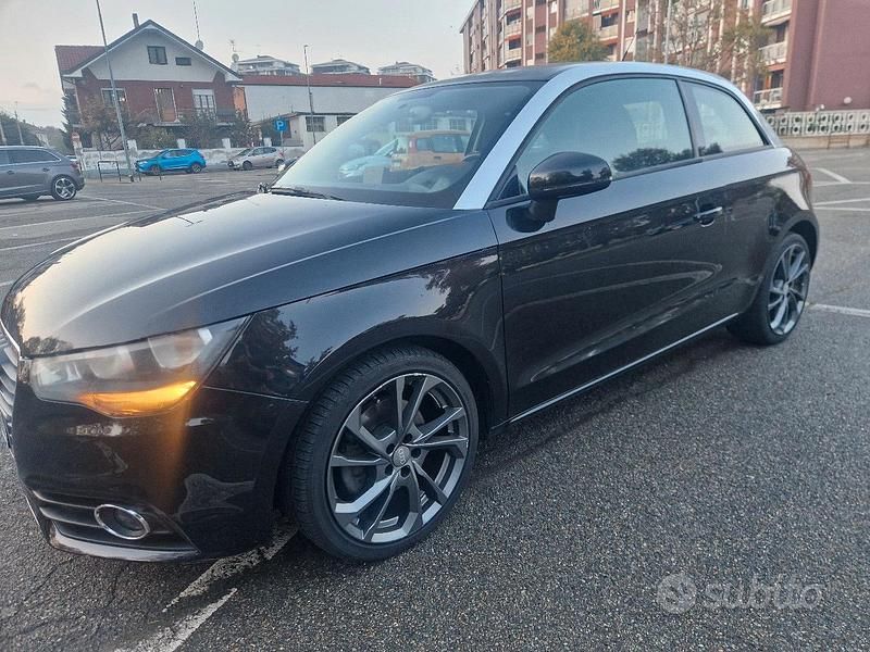 Usata Audi A1 Ambition 105 CV (77 kW) 2010 Nero Utilitaria