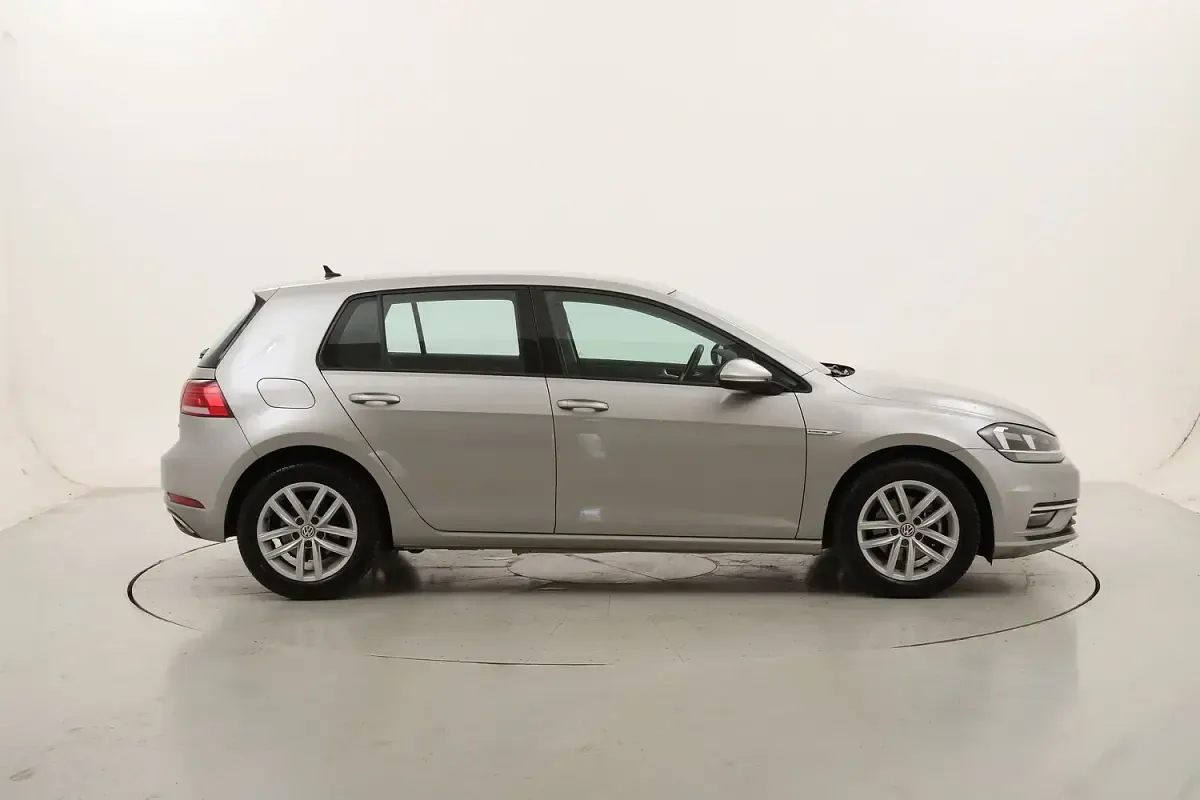 Usata VW Golf VIII 130 CV (95 kW) 2020 Berlina