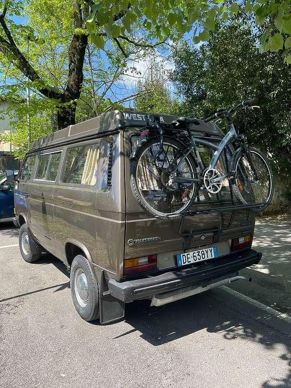 Begagnad VW T3 77 HK (56 kW) 1986 Brun Van
