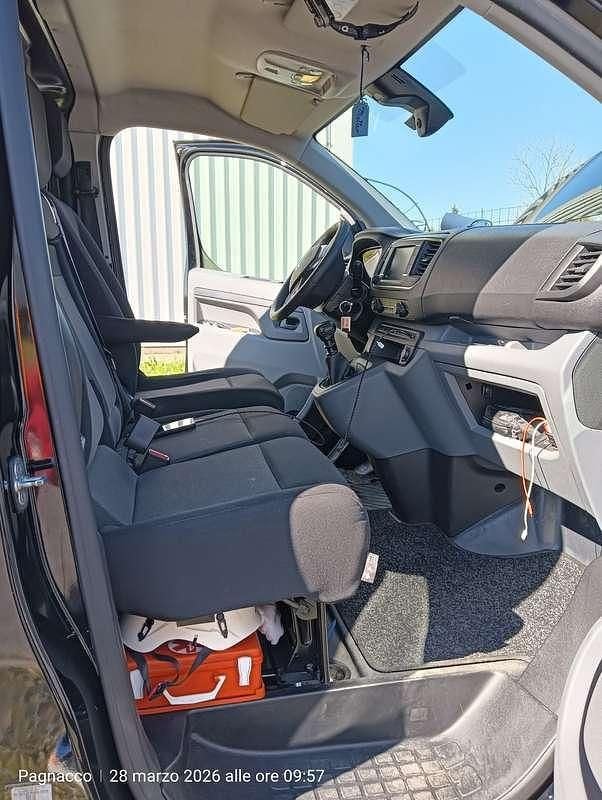 Usata Citroën Jumpy 145 CV (106 kW) 2022 Nero Monovolume