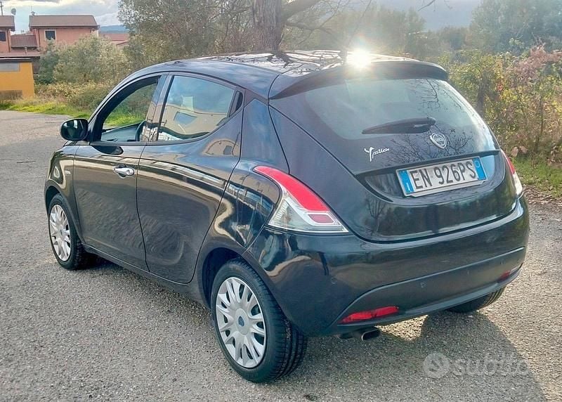 Usata Lancia Ypsilon 2013 Nero Utilitaria
