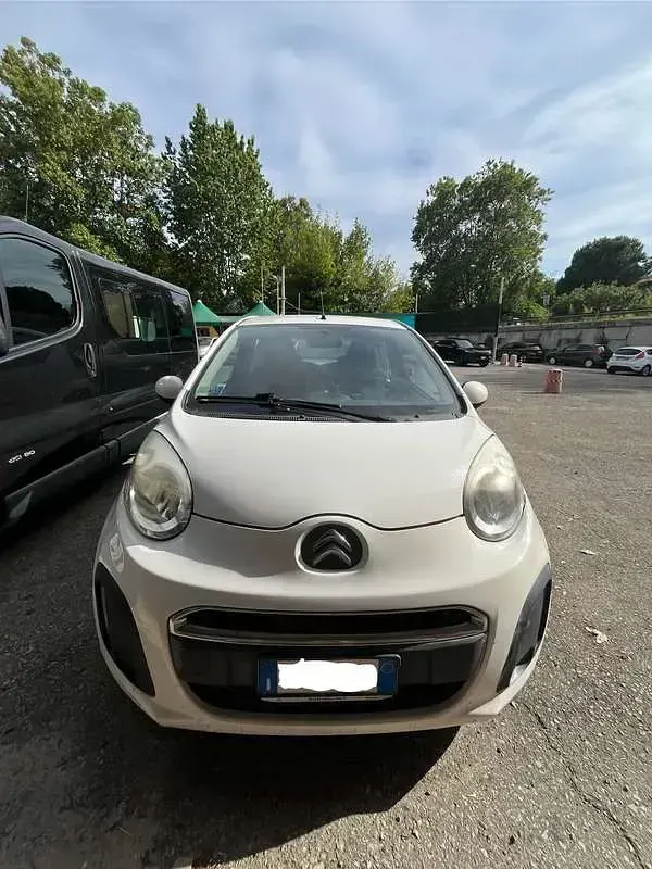 Usata Citroën C1 Attraction 68 CV (50 kW) 2014 Bianco Utilitaria