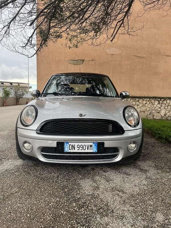 Usata Mini Cooper D Pepper 109 CV (80 kW) 2008 Utilitaria