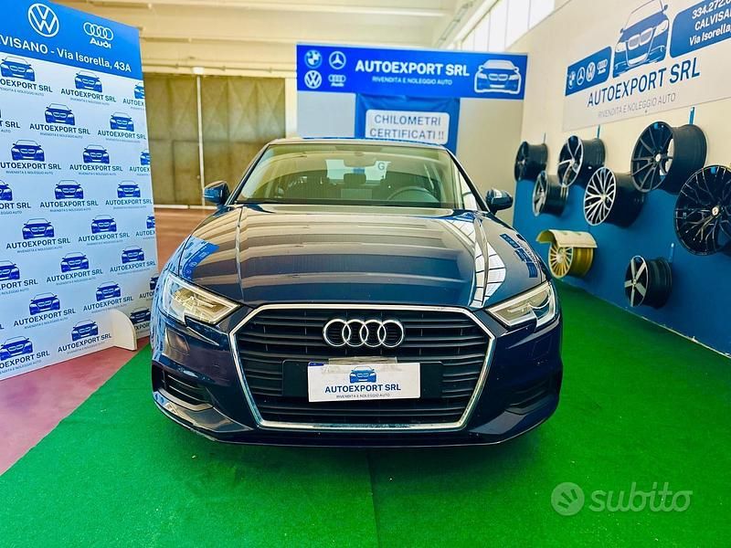 Usata Audi A3 Business 116 CV (85 kW) 2018 Blu Berlina