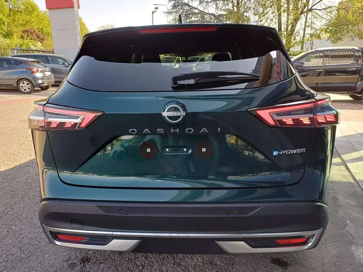 Nuova Nissan Qashqai Tekna 158 CV (116 kW) 2026 Verde SUV