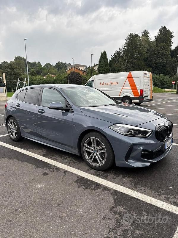 Usata BMW 118 M Sport 150 CV (110 kW) 2021 Grigio Utilitaria