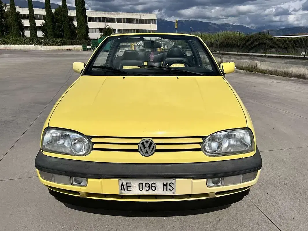 Usata VW Golf Cabriolet Conceptline 101 CV (74 kW) 1995 Cabrio