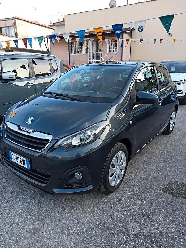 Usata Peugeot 108 Active 69 CV (50 kW) 2017 Grigio Utilitaria