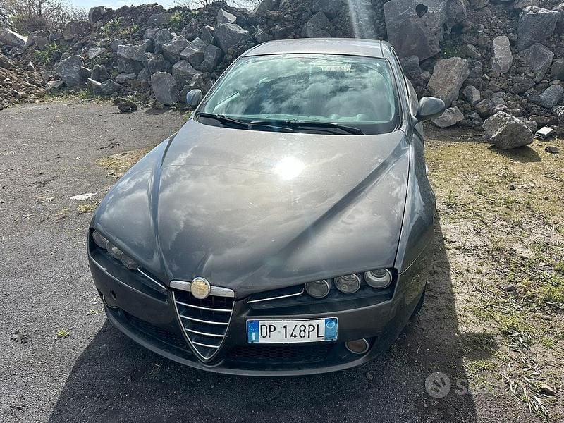 Käytetty Alfa Romeo 159 120 HP (88 kW) 2008 Sedan