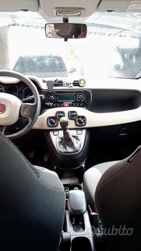Usata Fiat Panda 85 CV (62 kW) 2012 Utilitaria