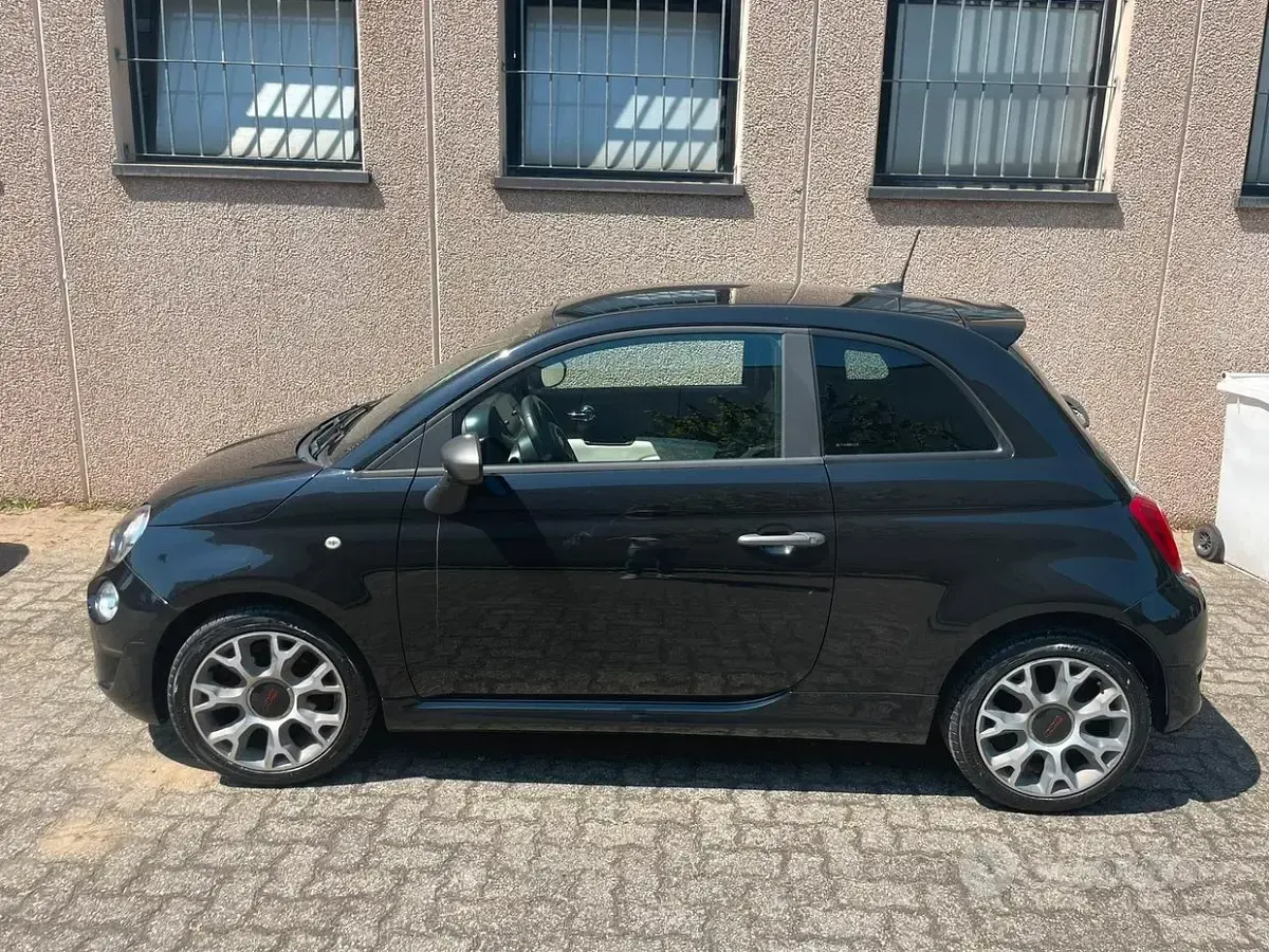 Usata Fiat 500 69 CV (50 kW) 2019 Nero Utilitaria