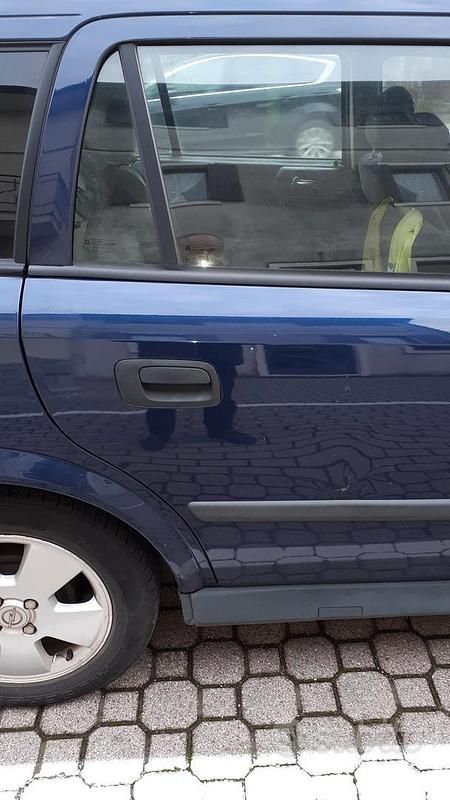 Usata Opel Astra 90 CV (66 kW) 2001 Blu Station wagon