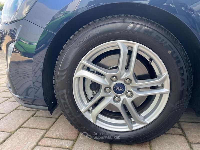 Usata Ford Focus Active 120 CV (88 kW) 2019 Blu Station wagon