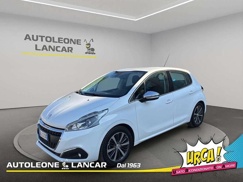 Usata Peugeot 208 Allure 99 CV (72 kW) 2016 Bianco Utilitaria