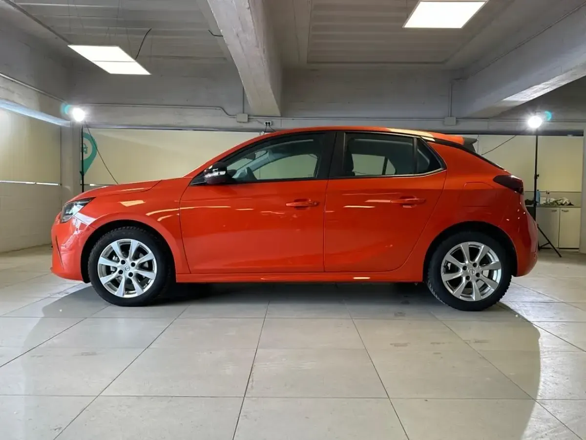Usata Opel Corsa Edition 75 CV (55 kW) 2023 Arancione Utilitaria