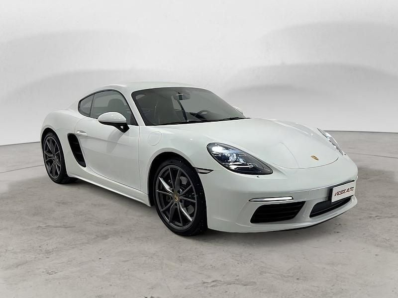 Usata Porsche Cayman 220 CV (161 kW) 2020 Bianco pastello