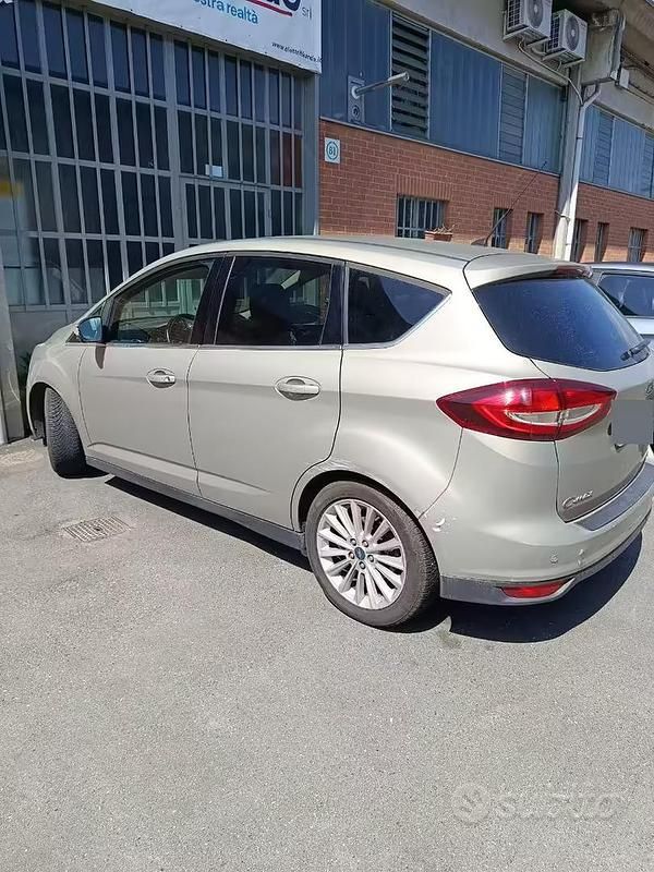 Usata Ford C-MAX 125 CV (91 kW) 2016 Monovolume